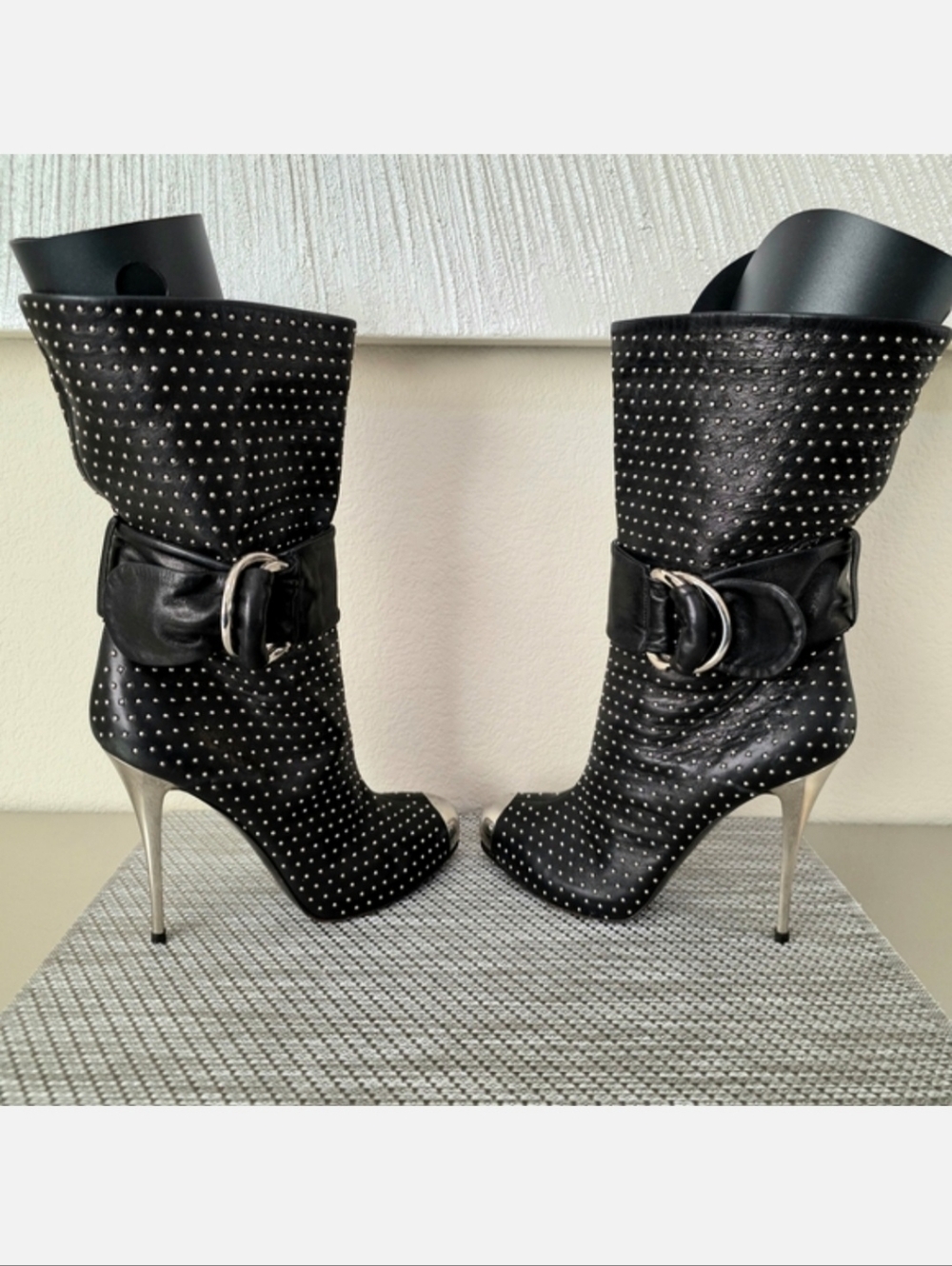 Giuseppe Zanotti Black Leather Silver Studded Buckle Stiletto Boots - EU 39 - Picture 3 of 16
